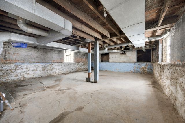 1212 W 96th Street, Chicago, IL 60643