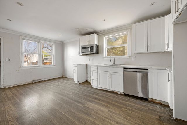 1212 W 96th Street, Chicago, IL 60643