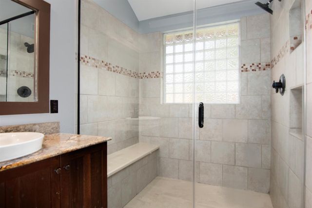 2319 Anthony Lane, Pearland, TX 77581