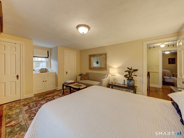 338 Ridgewood Road, West Hartford, CT 06107