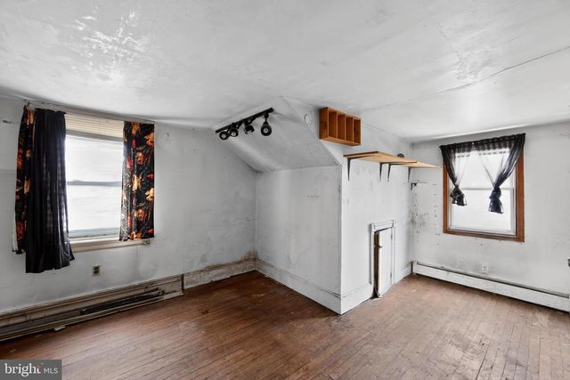 71-73 W CENTRAL AVE, Paoli, PA 19301