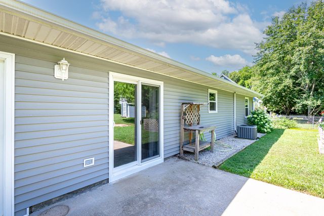 7271 E SUNCREST CT, Columbia, MO 65201