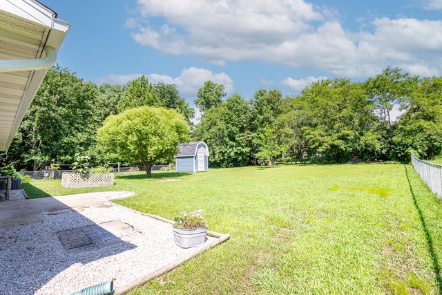 7271 E SUNCREST CT, Columbia, MO 65201