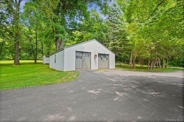 2440 Saw Mill River Road, Yorktown Heights, NY 10598