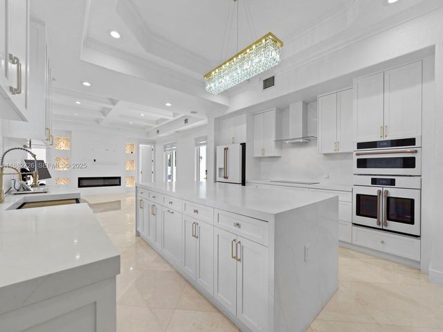 12770 SW 188th St, Miami, FL 33177