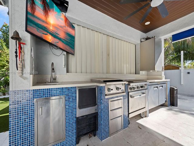 12770 SW 188th St, Miami, FL 33177