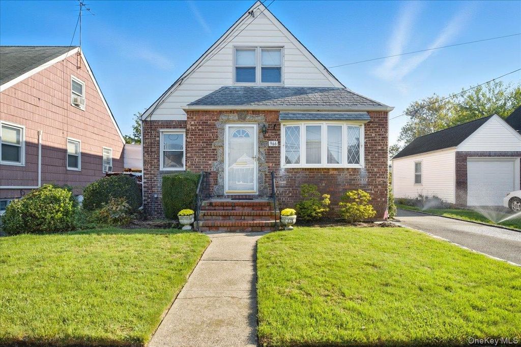 966 N 1st Street, North New Hyde Park, NY 11040