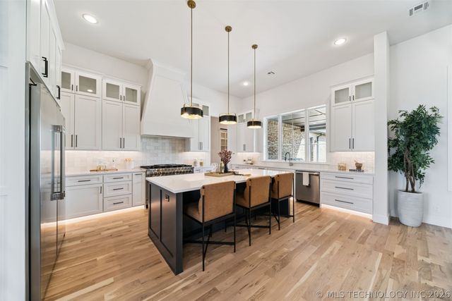 5838 N River Birch Road, Owasso, OK 74055