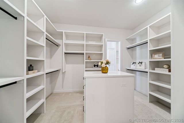 5838 N River Birch Road, Owasso, OK 74055