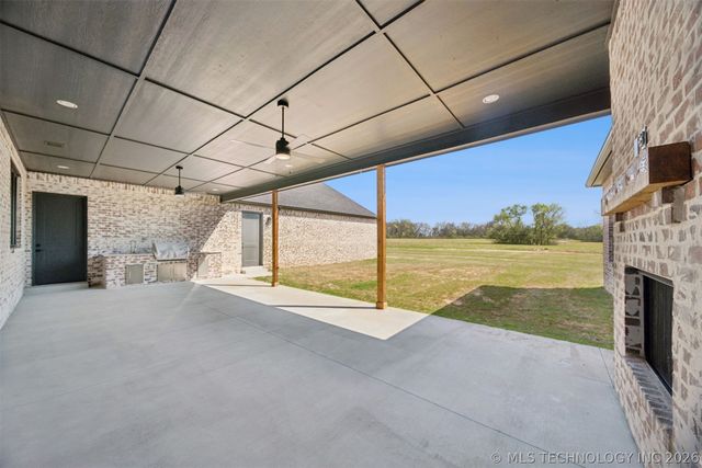 5838 N River Birch Road, Owasso, OK 74055