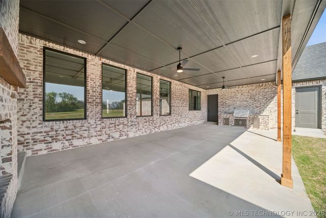 5838 N River Birch Road, Owasso, OK 74055