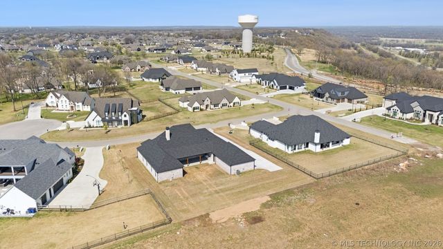 5838 N River Birch Road, Owasso, OK 74055