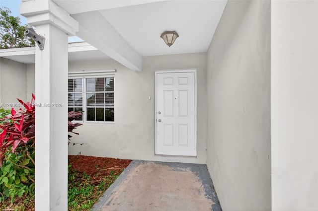 10850 Eureka St 10850, Boca Raton, FL 33428