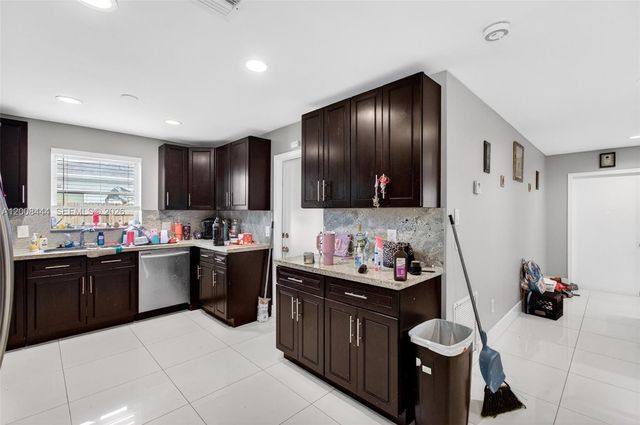 10850 Eureka St 10850, Boca Raton, FL 33428