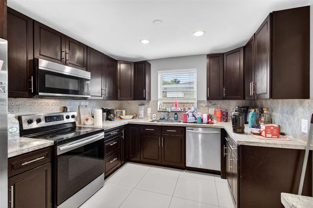 10850 Eureka St 10850, Boca Raton, FL 33428