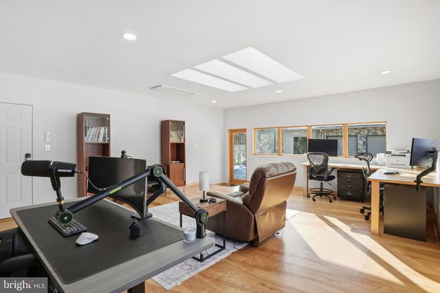 15130 SPRINGFIELD RD, Darnestown, MD 20874