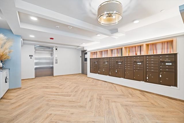 99 Foundry Place 106, Portsmouth, NH 03801