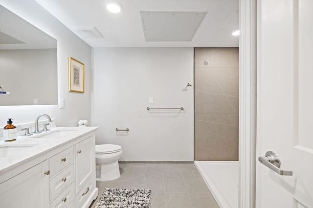 99 Foundry Place 106, Portsmouth, NH 03801