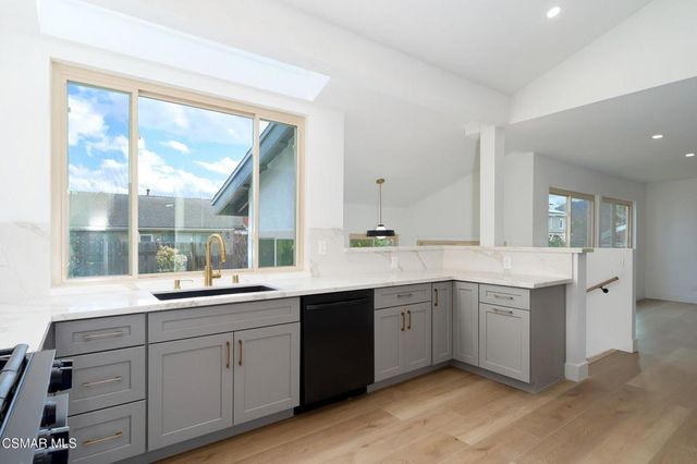 278 Spindlewood Avenue, Camarillo, CA 93012