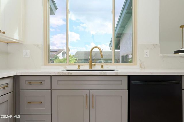 278 Spindlewood Avenue, Camarillo, CA 93012