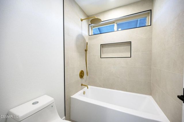 278 Spindlewood Avenue, Camarillo, CA 93012