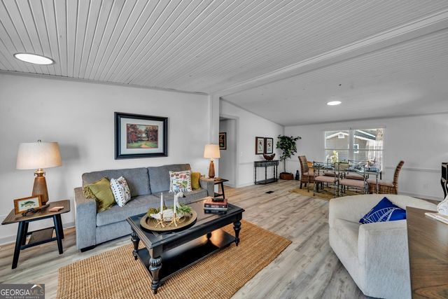 252 North Spring Creek Circle, Cobb, GA 31735