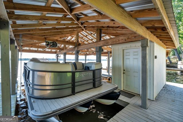 252 North Spring Creek Circle, Cobb, GA 31735