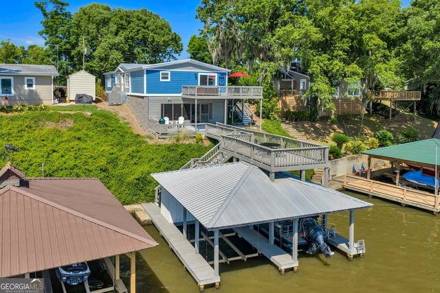 252 North Spring Creek Circle, Cobb, GA 31735