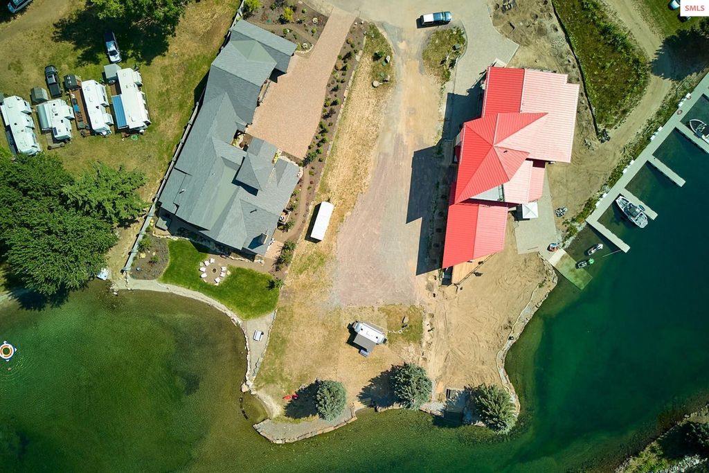 171 Idaho Country Rd, Hope, ID 83836 photo 2