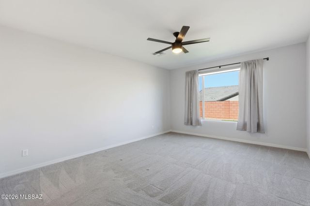 8000 S Expedition Drive, Tucson, AZ 85747