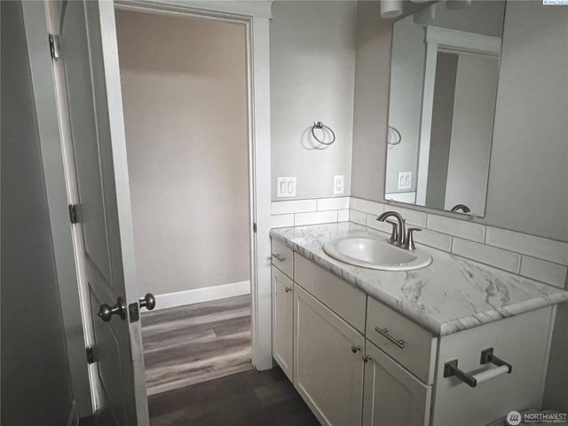 1120 E Mt. Adams St., Othello, WA 99344