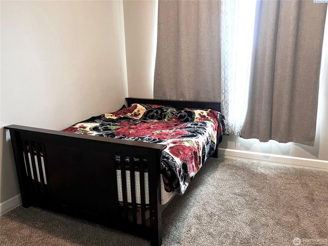 1120 E Mt. Adams St., Othello, WA 99344