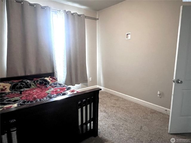 1120 E Mt. Adams St., Othello, WA 99344