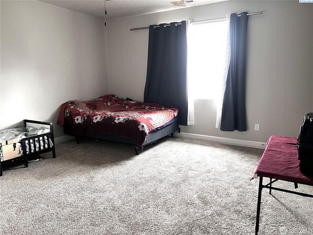 1120 E Mt. Adams St., Othello, WA 99344