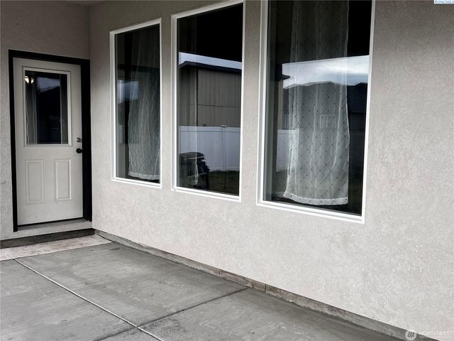 1120 E Mt. Adams St., Othello, WA 99344