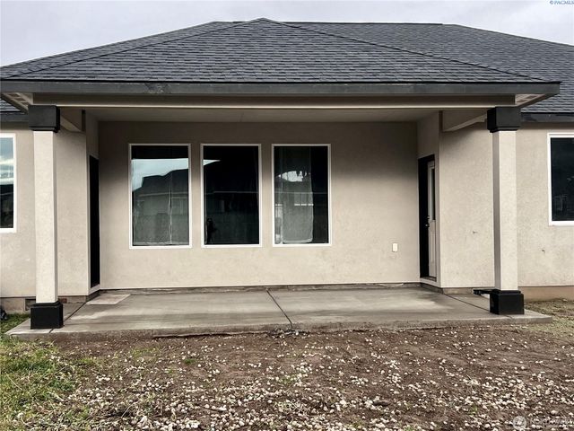 1120 E Mt. Adams St., Othello, WA 99344