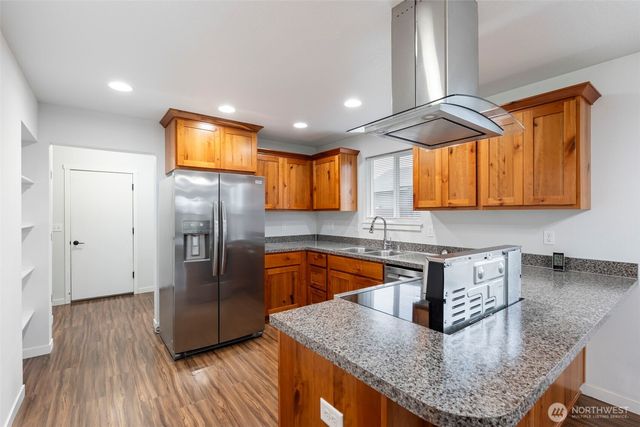 404 Herren Avenue, Winlock, WA 98596