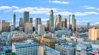 215 W 7th Street 811, Los Angeles, CA 90014