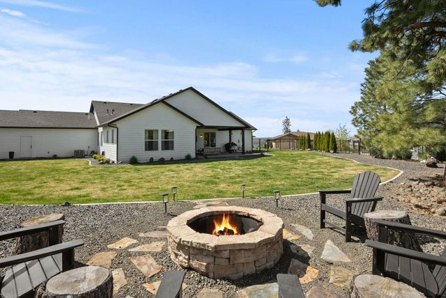 2539 S Man O War Ln, Veradale, WA 99037