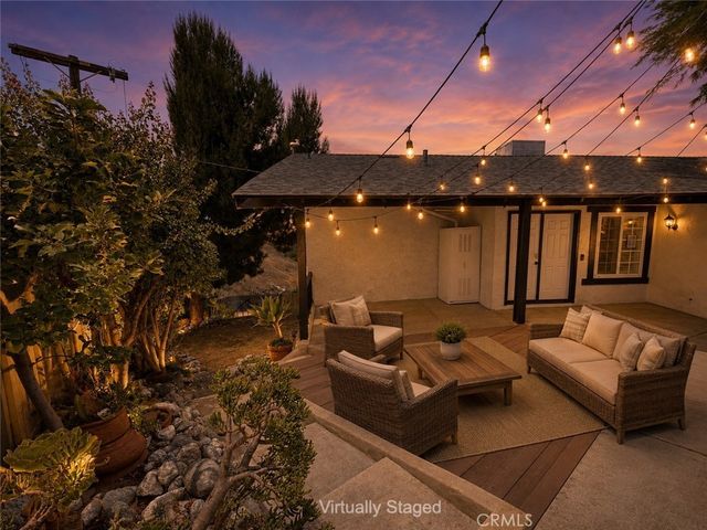 2735 Brockton Avenue, Riverside, CA 92501