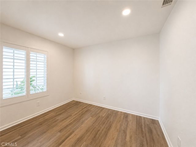 2735 Brockton Avenue, Riverside, CA 92501