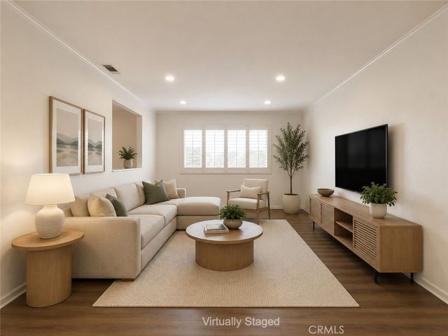 2735 Brockton Avenue, Riverside, CA 92501