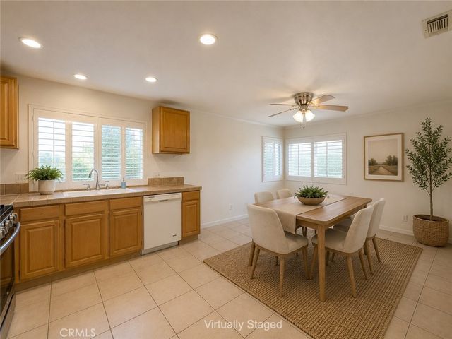 2735 Brockton Avenue, Riverside, CA 92501