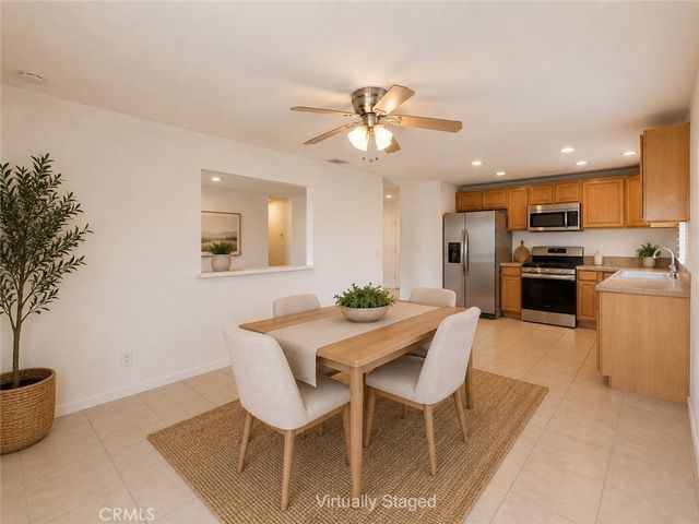 2735 Brockton Avenue, Riverside, CA 92501