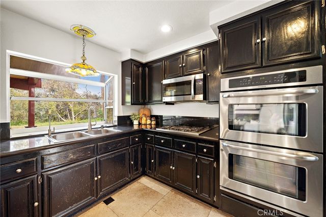 1881 Duncan, Corona, CA 92881