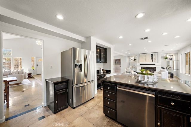 1881 Duncan, Corona, CA 92881