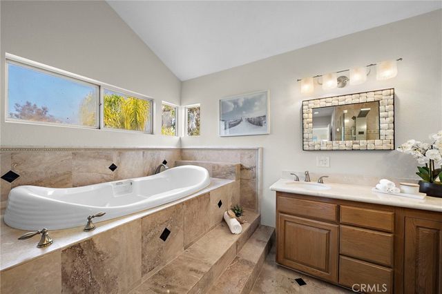 1881 Duncan, Corona, CA 92881