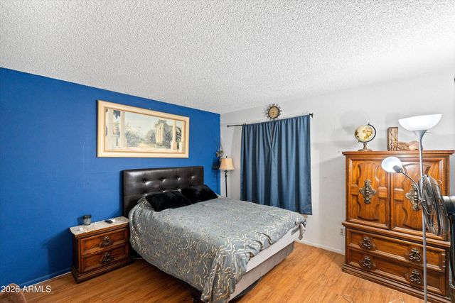 2143 W EUGIE Avenue, Phoenix, AZ 85029