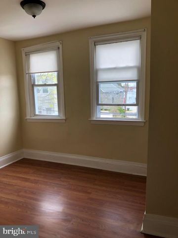 935 MAPLE TER, Darby, PA 19023