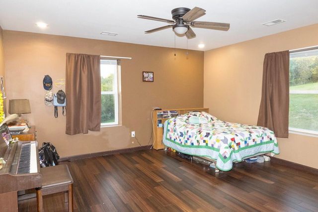 1600 Puncheon Creek Road, Lawrenceburg, KY 40342